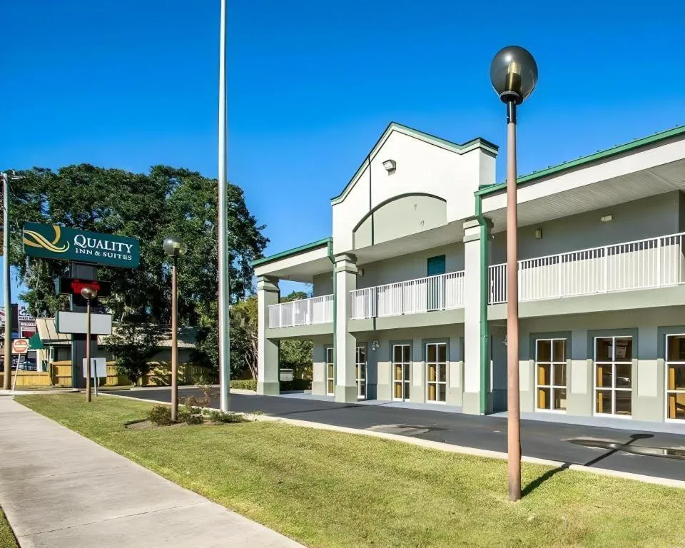 Quality Inn & Suites near Panama City Beach