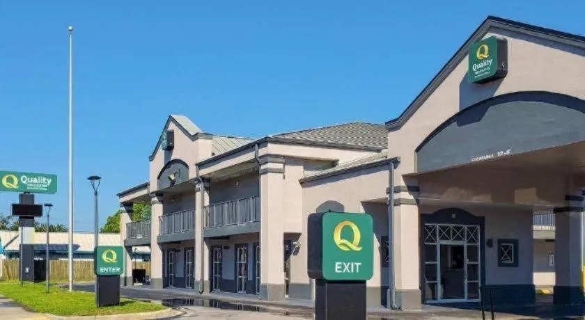 Quality Inn & Suites near Panama City Beach