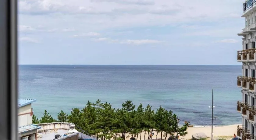 Gangneung Gyeongpodae Gangneung Motel