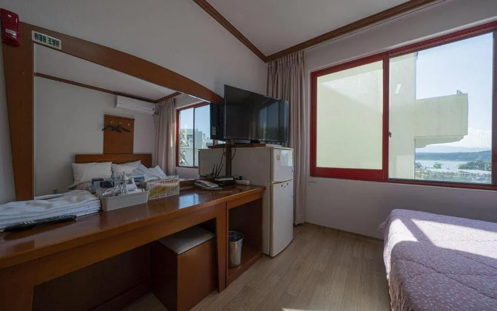 Gangneung Gyeongpodae Gangneung Motel