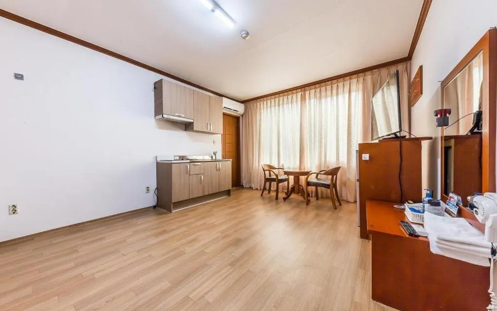 Gangneung Gyeongpodae Gangneung Motel