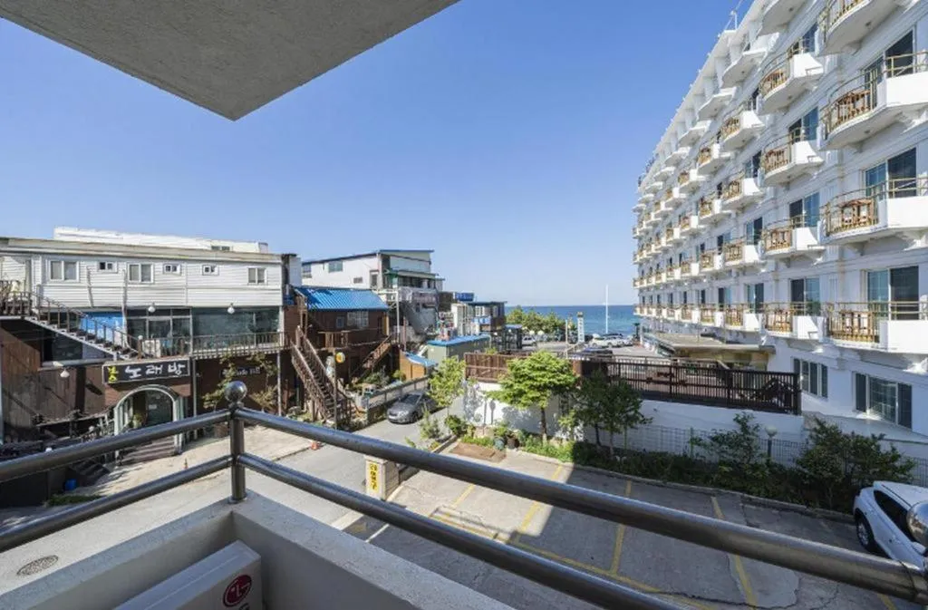 Gangneung Gyeongpodae Gangneung Motel