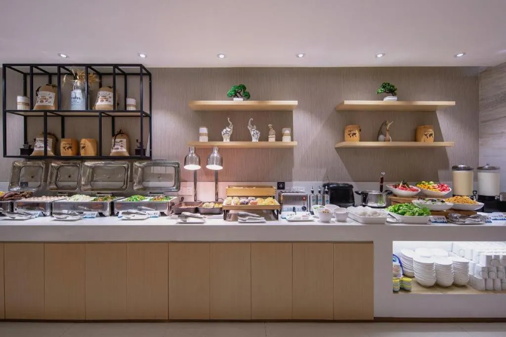 City Comfort Inn Beihai RT-Mart High Speed Railway Station