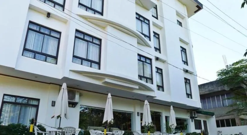 Ipil Suites Puerto Princesa