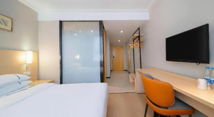 Bed in City Comfort Inn Wuhan Dongting Road