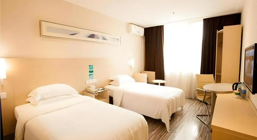 Bed in City Comfort Inn Wuhan Dongting Road