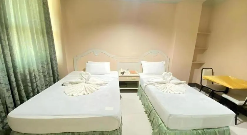 Bed in Cebu Northwinds Hotel