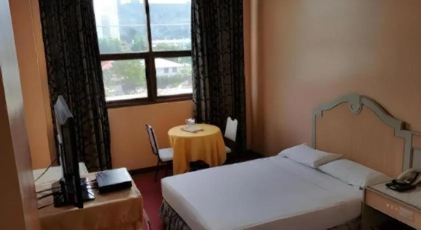 Bed in Cebu Northwinds Hotel