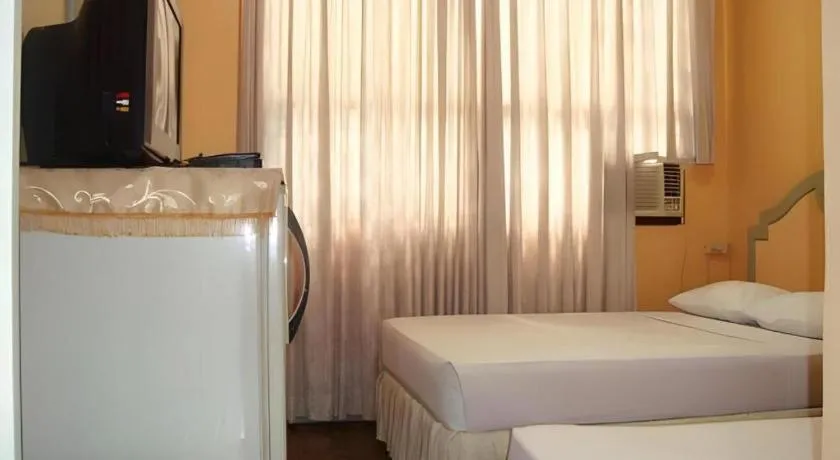 Bed in Cebu Northwinds Hotel