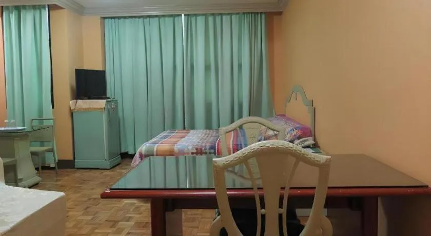 Bed in Cebu Northwinds Hotel