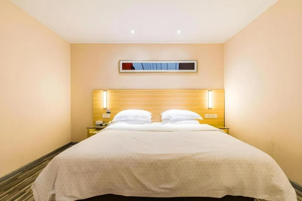 Bed in City Comfort Inn Foshan Shunde Leliu