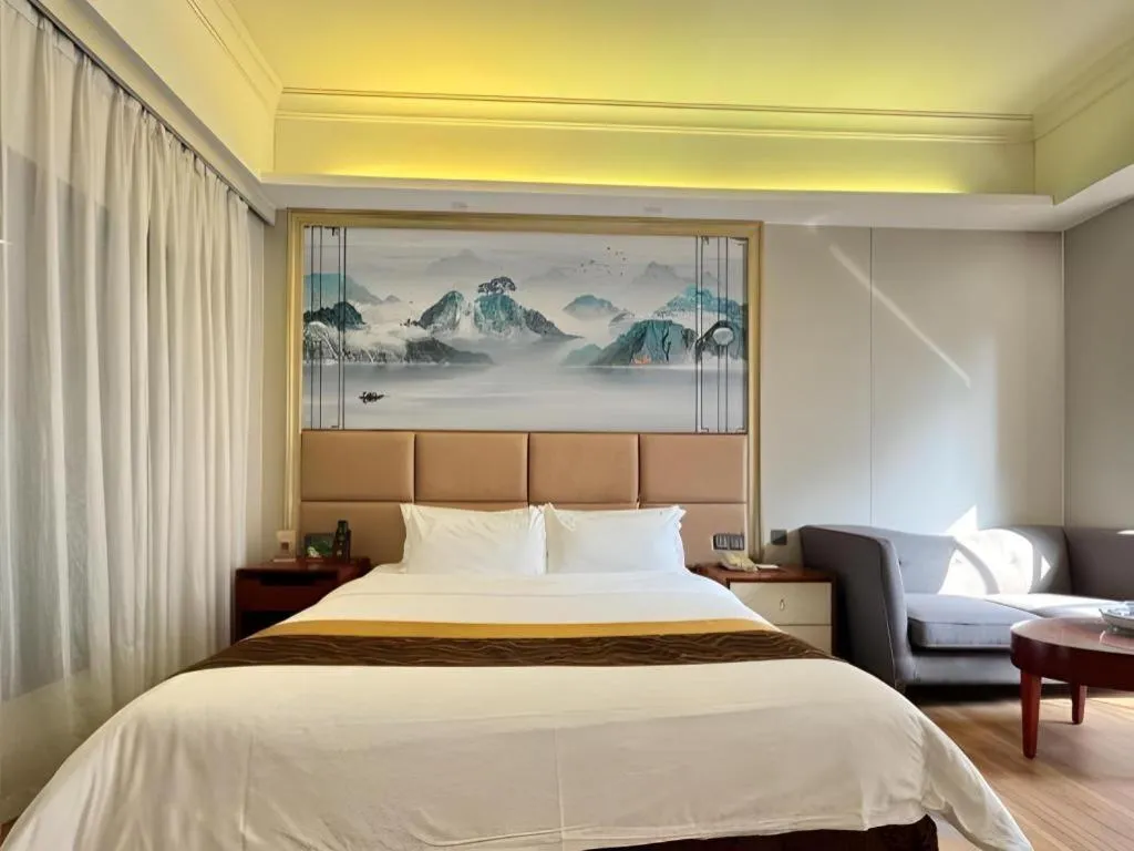 Bed in Shenzhen Bao Yue Hotel