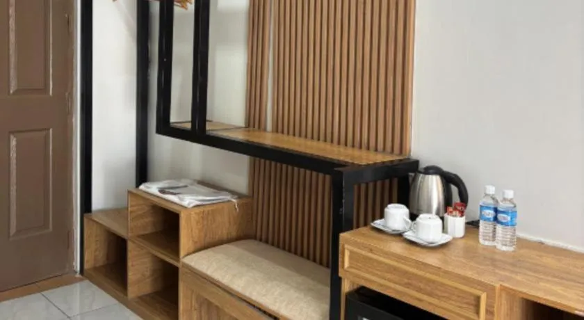 Queen Margarette Hotel