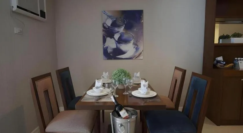 Queen Margarette Hotel