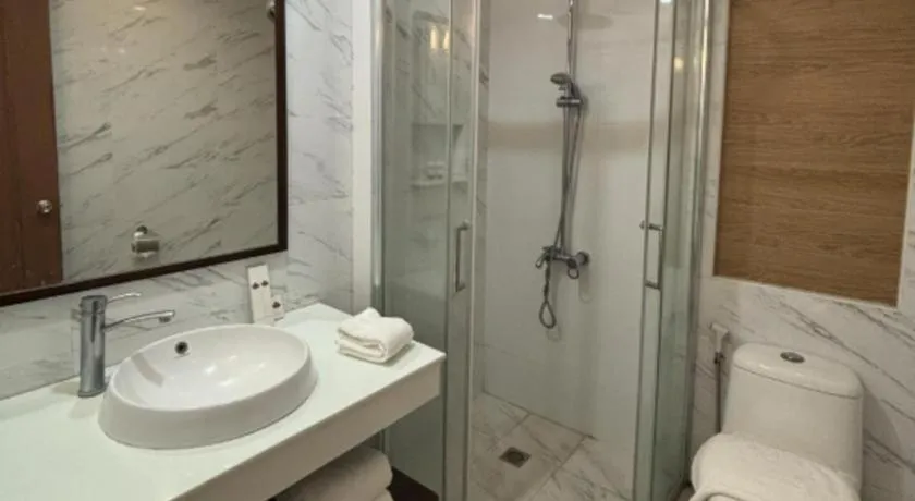 Queen Margarette Hotel