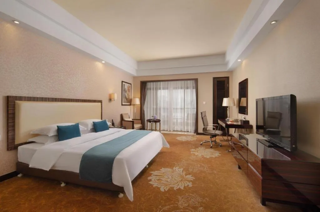 Bed in Country Garden Phoenix Hotel Yunfu