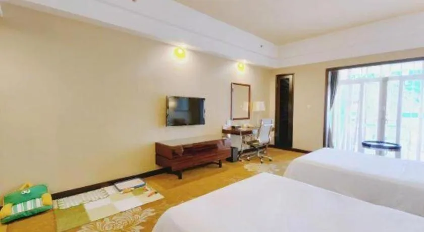 Bed in Country Garden Phoenix Hotel Yunfu