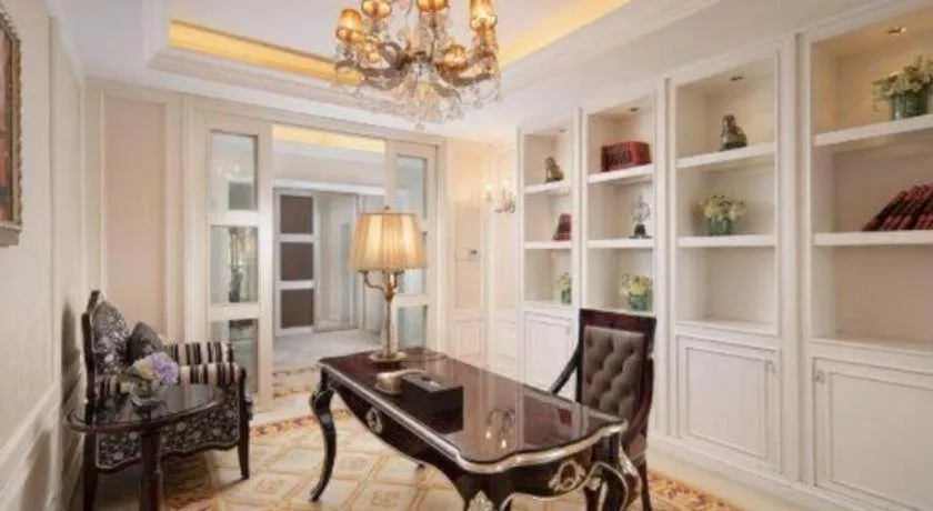 Country Garden Phoenix Hotel Yunfu