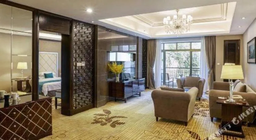 Country Garden Phoenix Hotel Yunfu