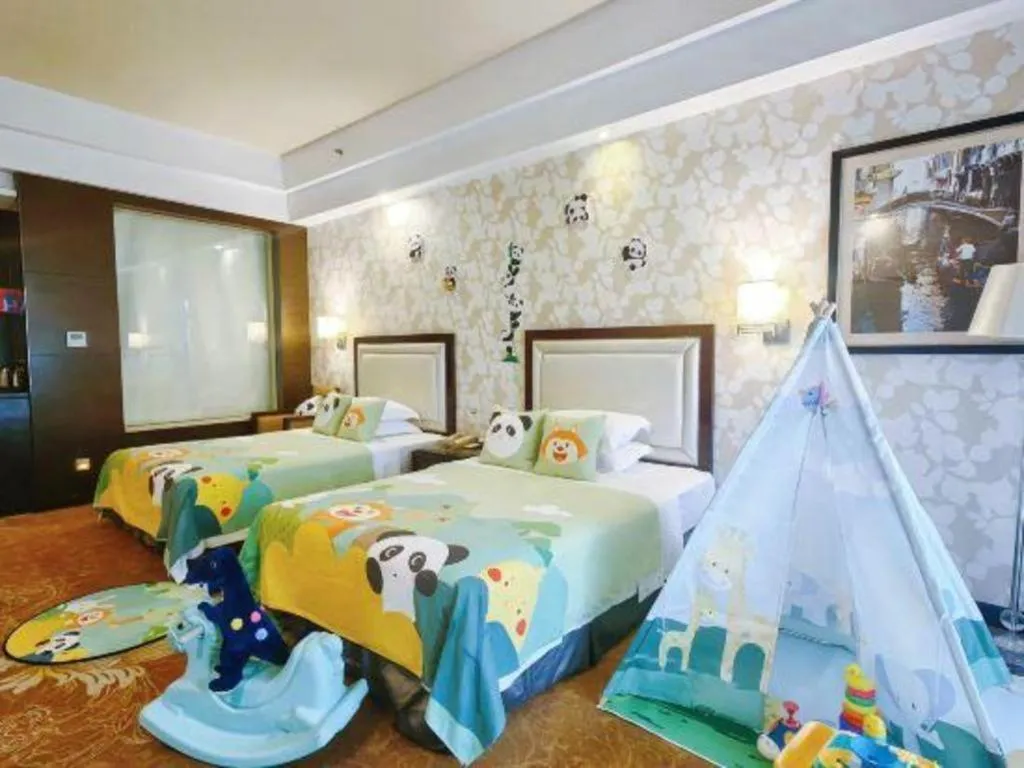 Bed in Country Garden Phoenix Hotel Yunfu