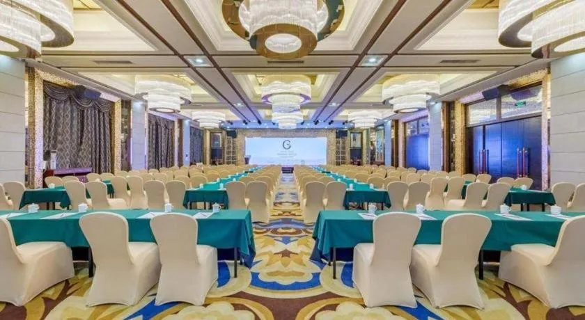 Country Garden Phoenix Hotel Yunfu