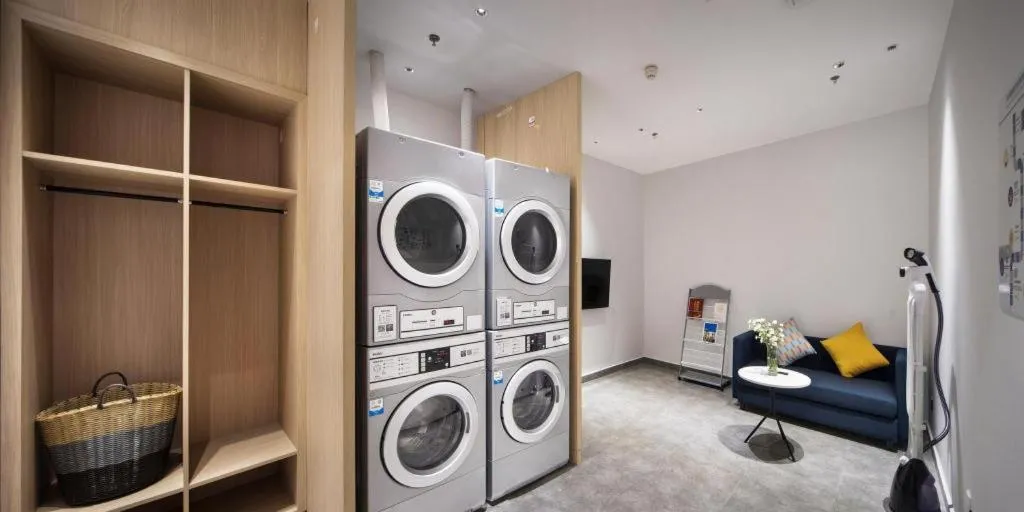 Holiday Inn Express Shenzhen North Station By IHG