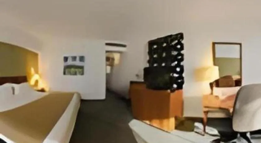 Bed in Holiday Inn Irapuato By IHG