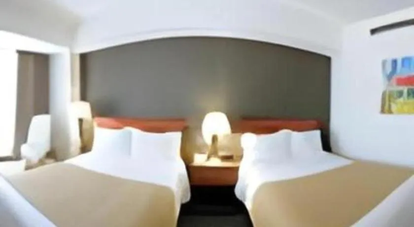 Bed in Holiday Inn Irapuato By IHG