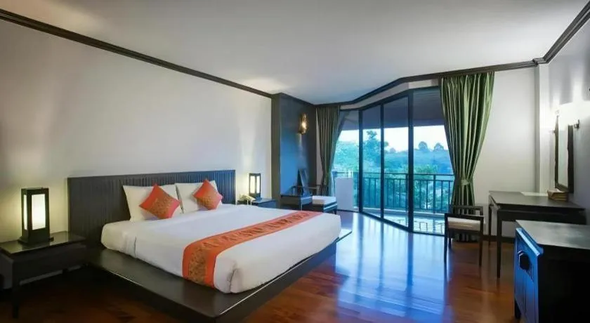 Bed in khaoyai lumtakong hotel