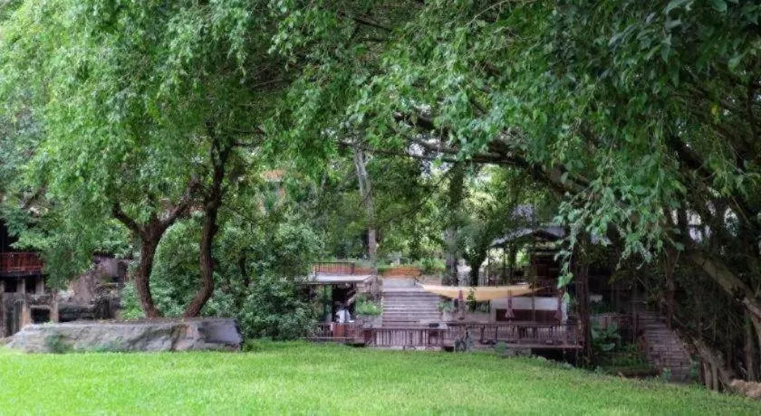 khaoyai lumtakong hotel