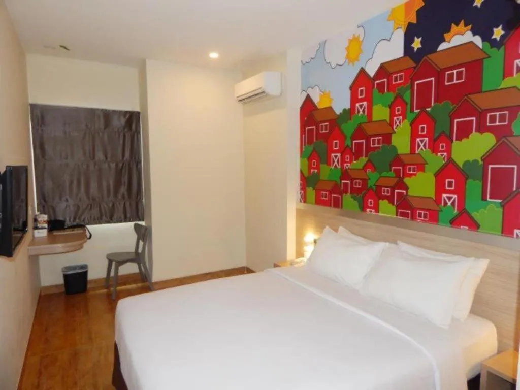 Bed in Nite and Day Batam Jodoh Square