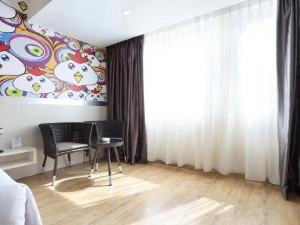 Nite and Day Batam Jodoh Square