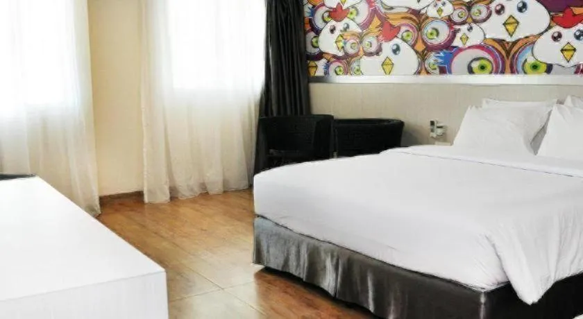 Bed in Nite and Day Batam Jodoh Square