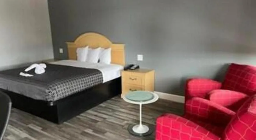 Grand Park Inn
