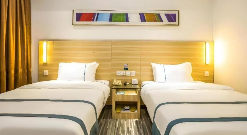 Bed in City Comfort Inn Zhaoqing Qixingyan Scenic Area Xinghu Archway