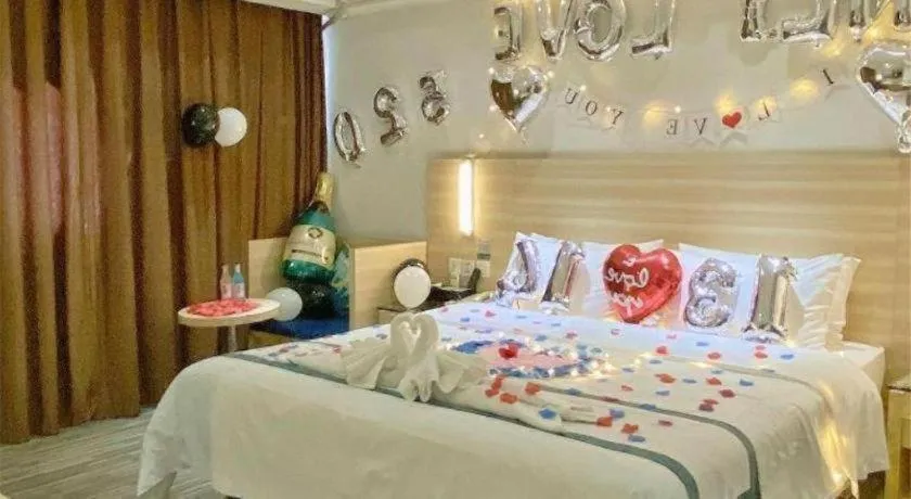 Bed in City Comfort Inn Zhaoqing Qixingyan Scenic Area Xinghu Archway