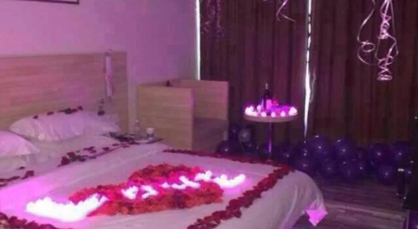 Bed in City Comfort Inn Zhaoqing Qixingyan Scenic Area Xinghu Archway