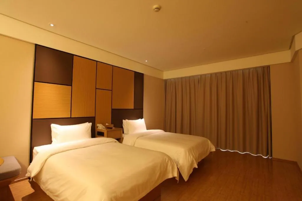 Bed in JI Hotel Shanghai Zhangjiang