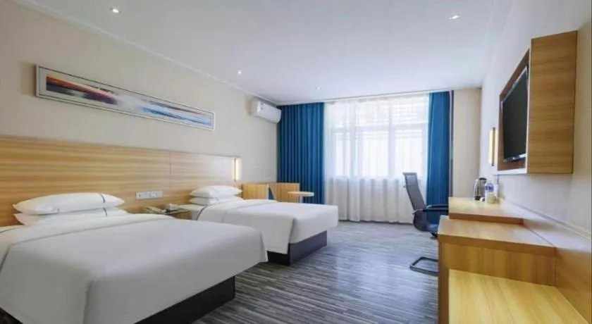 Bed in City Comfort Inn Huangshi City Huangshi Avenue