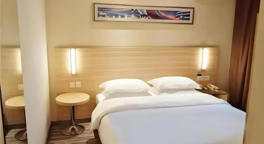 Bed in City Comfort Inn Huangshi City Huangshi Avenue