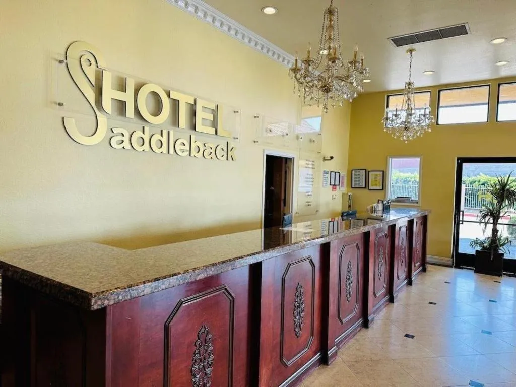 Hotel Saddleback