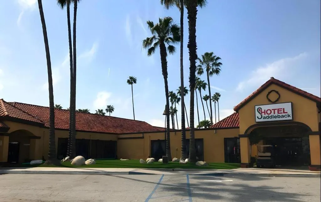 Hotel Saddleback