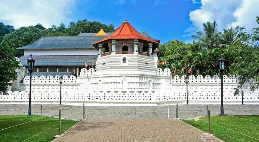 Mahaweli Regent Hotel