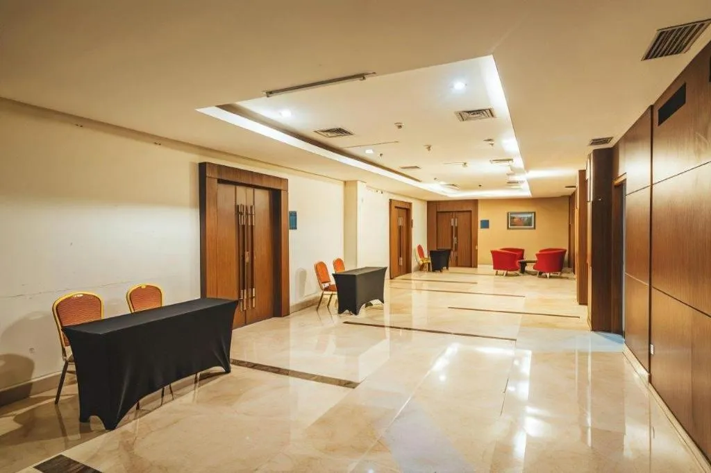 Hotel Urban Falatehan Blok M