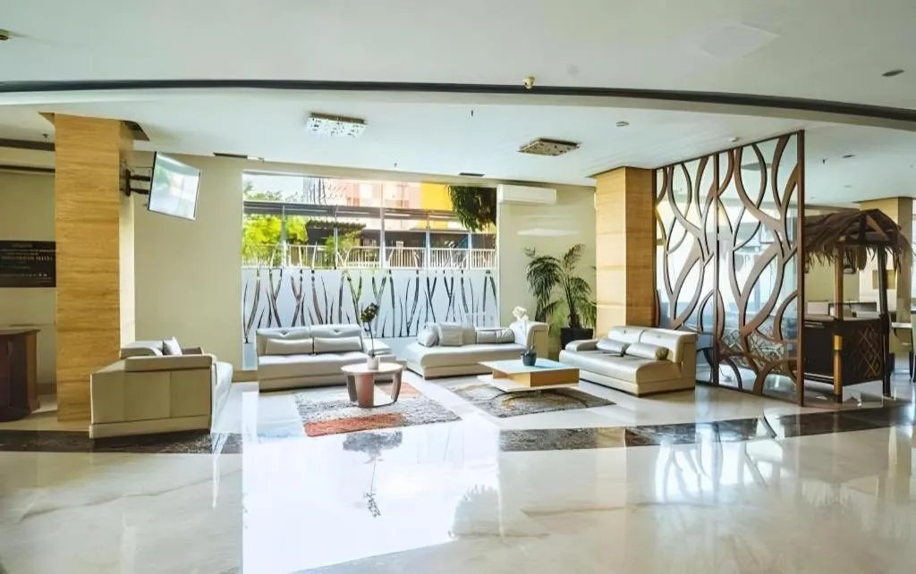 Hotel Urban Falatehan Blok M