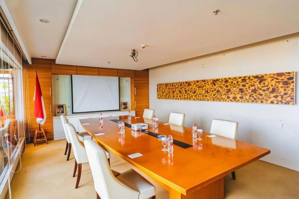 Hotel Urban Falatehan Blok M