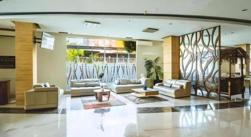 Hotel Urban Falatehan Blok M