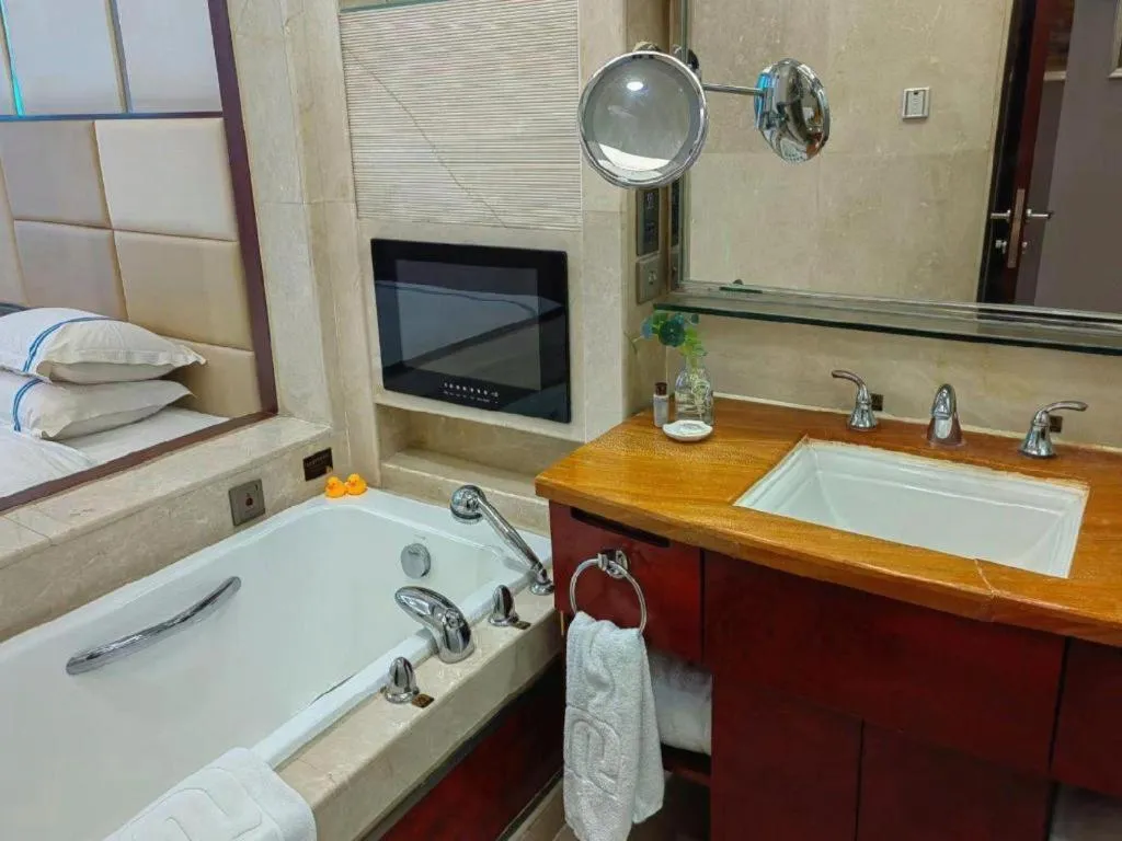 Dezhou Regal Kangbo Hotel