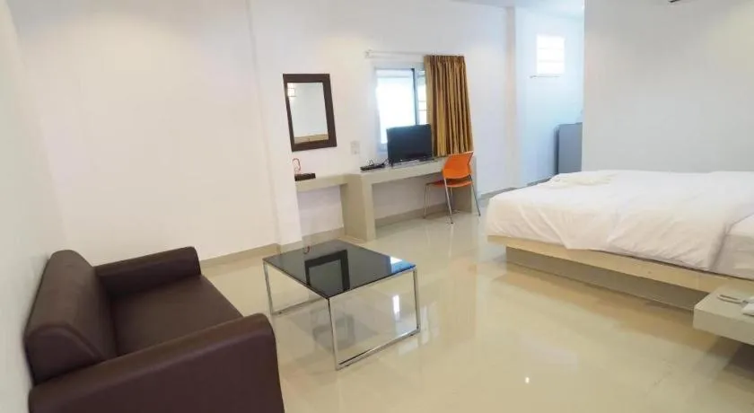 Bed in The Phant Hotel