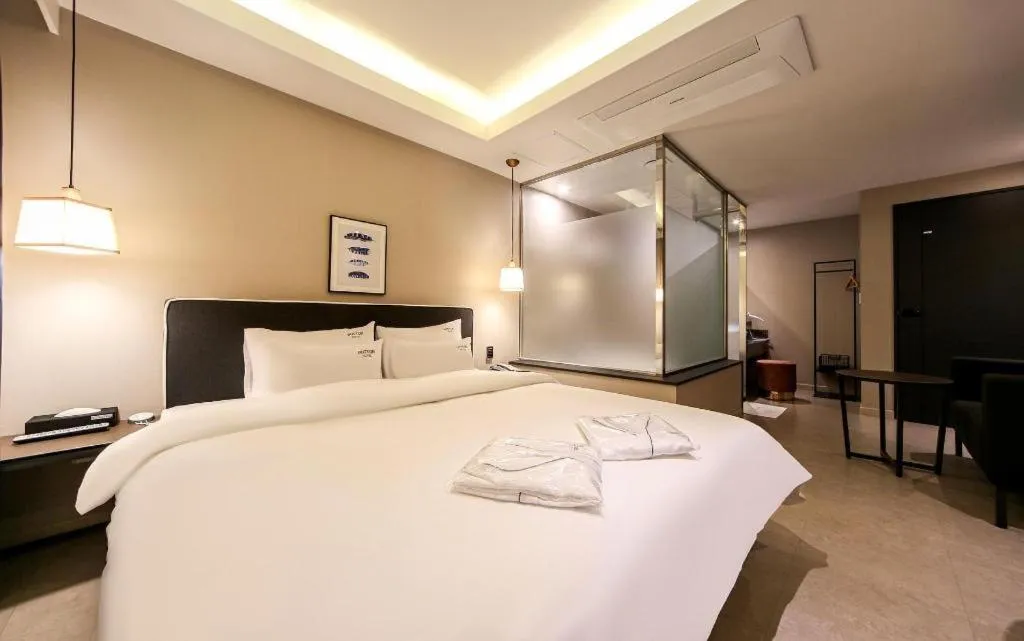 Bed in Button Hotel